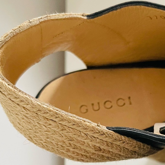AUTHENTIC GUCCI LEATHER WEDGES - Picture 10 of 14